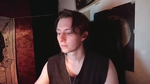 Snapshot of cosmonudes chatting on 05-04-26, 07:43 Barry online show from 05-04-26, 07:43
