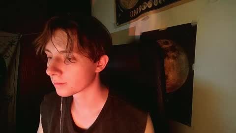 Snapshot of cosmonudes chatting on 05-05-26, 06:05 Barry online show from 05-05-26, 06:05
