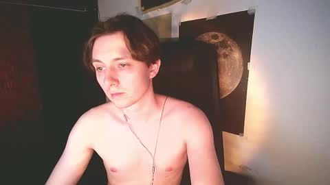 Snapshot of cosmonudes chatting on 05-11-26, 04:04 Barry online show from 05-11-26, 04:04