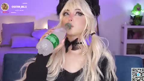 Snapshot of cotton_dollie chatting on 07-14-26, 02:03 Dollie online show from 07-14-26, 02:03