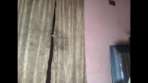 couple1622 online show from 04-08-26, 08:20