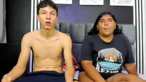 Snapshot of couple_burning_passion chatting on 09-26-25, 07:40 couple_burning_passion online show from 09-26-25, 07:40