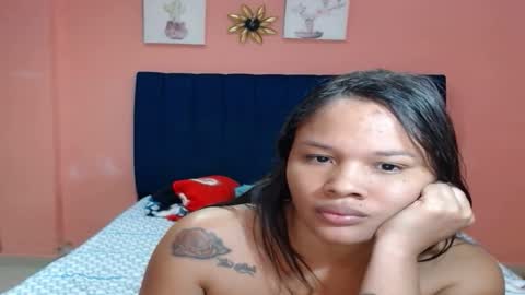 SOPHIE Y CAMILO online show from 12-20-25, 07:15