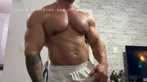 couplemuscle40 online show from 07-04-26, 01:23