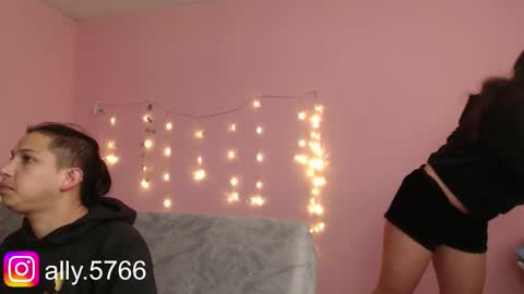 Snapshot of coupleperv666 chatting on 11-16-25, 08:03 COUPLE PERV online show from 11-16-25, 08:03