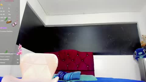couples_xyx online show from 07-18-26, 03:11