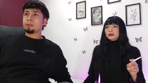 Juli and Liam online show from 12-28-24, 04:41