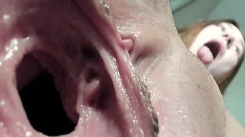 Snapshot of courtney_luv chatting on 12-29-24, 04:51 Im Courtney Nice to meet youFollow meInstagram courtneyluv778 online show from 12-29-24, 04:51