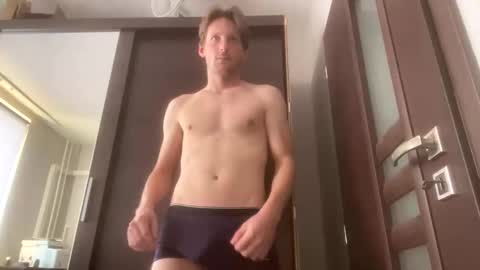 Snapshot of cowen_24 chatting on 06-04-26, 09:15 cowen_24 online show from 06-04-26, 09:15