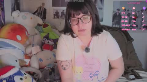 Snapshot of cowjuggie chatting on 11-27-25, 10:34 Katxce online show from 11-27-25, 10:34