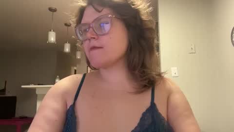 cozy_qt94 online show from 05-07-26, 01:33