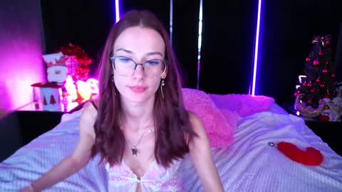 Snapshot of cozymell chatting on 01-01-25, 07:20 cozymell online show from 01-01-25, 07:20