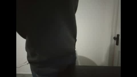 Snapshot of crafty333 chatting on 04-26-26, 02:31 crafty333 online show from 04-26-26, 02:31