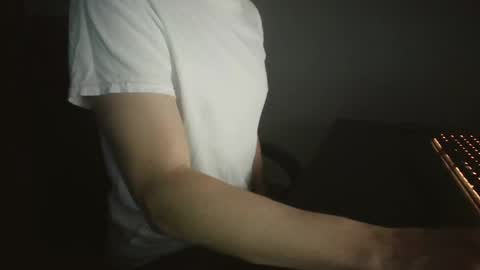 Snapshot of crafty333 chatting on 05-18-26, 03:51 crafty333 online show from 05-18-26, 03:51