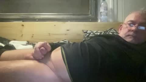 crapaud75018 online show from 01-11-26, 05:18