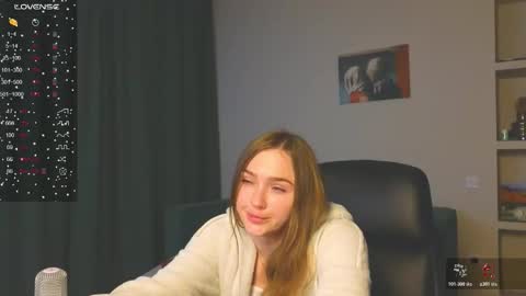 lucy online show from 03-01-26, 04:53