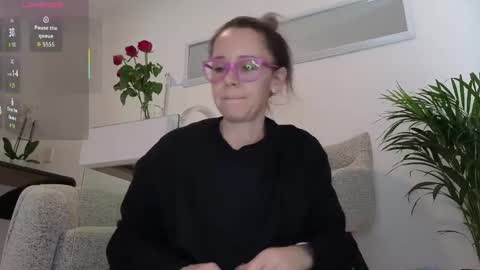 Snapshot of crazy_ass_stacy chatting on 05-13-26, 01:08 Stacy 2pm to 6pm mon-fri 3 CAT online show from 05-13-26, 01:08