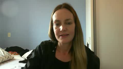 Anny online show from 10-01-25, 03:51