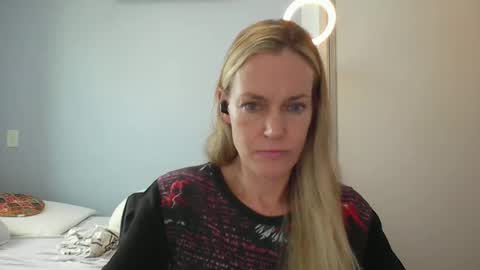 Anny online show from 01-06-26, 10:52