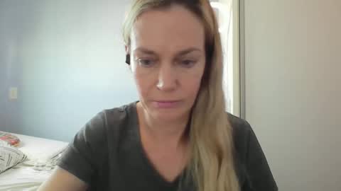 Anny online show from 02-13-26, 10:44