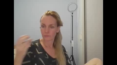 Anny online show from 04-04-26, 12:31