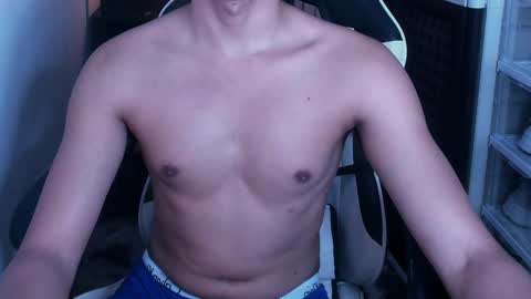 Snapshot of crazyasiancum chatting on 01-28-25, 06:05 Zion online show from 01-28-25, 06:05