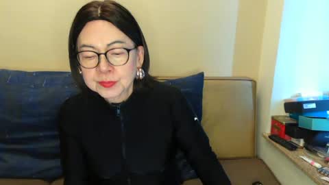 Snapshot of crazychika chatting on 06-26-26, 05:34 Kelly online show from 06-26-26, 05:34