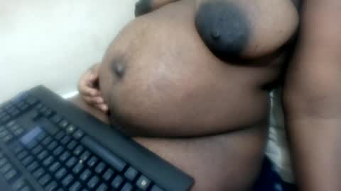 Ebonie online show from 08-02-26, 08:24