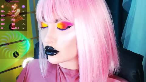 Roxy online show from 09-18-25, 02:41