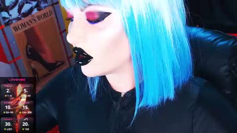 Roxy online show from 06-13-26, 02:59
