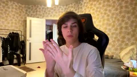 skinnybimmy online show from 06-03-26, 11:24