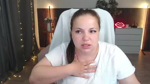 Snapshot of crazyy_girl_ chatting on 07-01-26, 04:03 Crazyy Girl online show from 07-01-26, 04:03