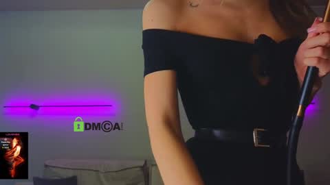 Snapshot of crazzy_cherry chatting on 12-05-25, 11:08 crazzy cherry online show from 12-05-25, 11:08