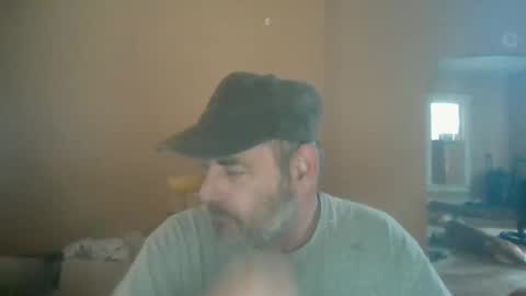 Snapshot of cre9876 chatting on 09-14-25, 07:35 alway horny online show from 09-14-25, 07:35