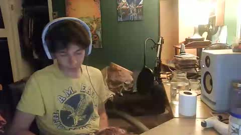 creamfilling1 online show from 11-26-25, 12:55