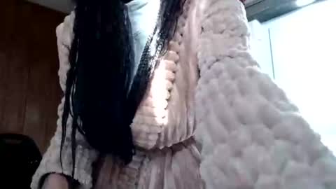 CreamyExotica online show from 01-06-25, 02:47