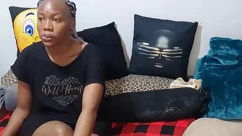 creamyhub online show from 10-07-25, 08:00