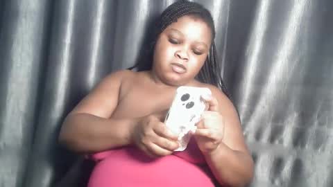 creamyposh1 online show from 11-26-25, 04:13