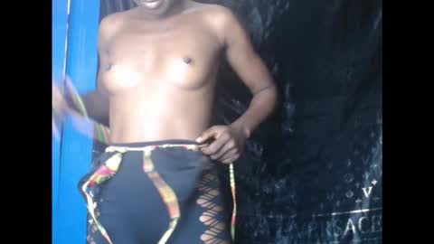creamyxsugar online show from 09-26-25, 05:28