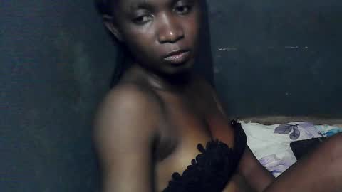 Snapshot of creamyxsugar chatting on 06-02-26, 10:45 creamyxsugar online show from 06-02-26, 10:45