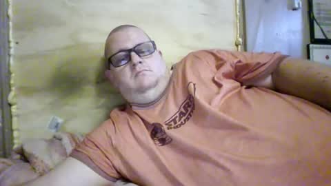 The hopeless romantic online show from 11-17-25, 05:24