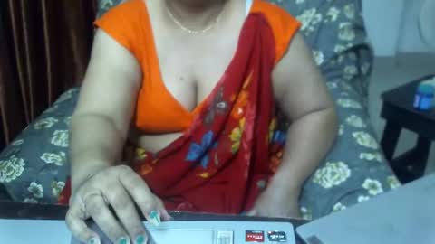 Snapshot of crezybhabihot chatting on 02-03-25, 10:58 Sonika69 online show from 02-03-25, 10:58