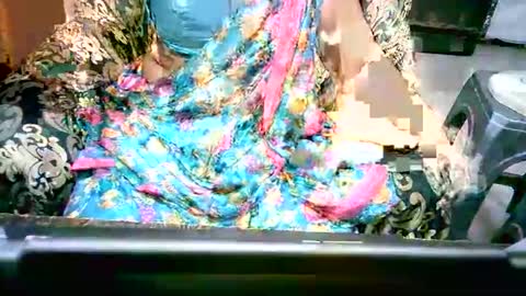 Snapshot of crezybhabihot chatting on 10-12-25, 09:14 Sonika69 online show from 10-12-25, 09:14