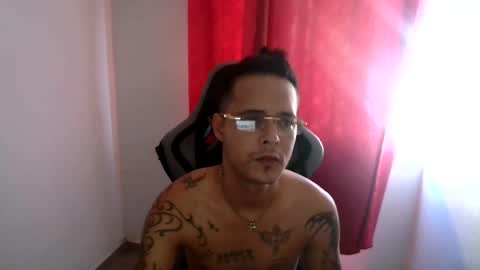 Snapshot of criatian_grey chatting on 07-21-26, 07:05 criatian_grey online show from 07-21-26, 07:05