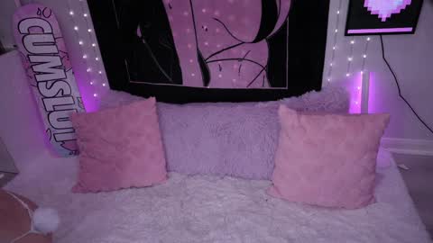 Crimson Kitten online show from 04-06-26, 03:37