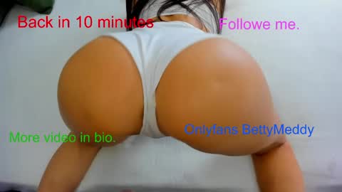 Gold Couple online show from 04-01-26, 05:10