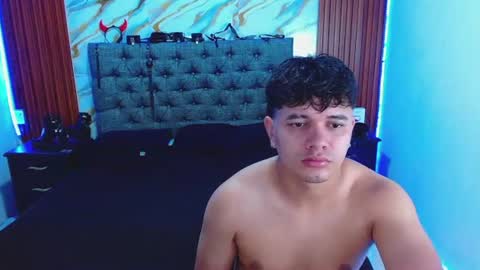 CRISANDMERY online show from 06-27-26, 02:27