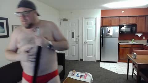 Snapshot of crisp_xris chatting on 11-14-25, 07:56 Crisp Xris online show from 11-14-25, 07:56