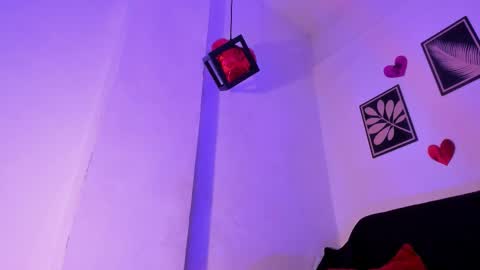 criss_zuri online show from 02-16-26, 01:51