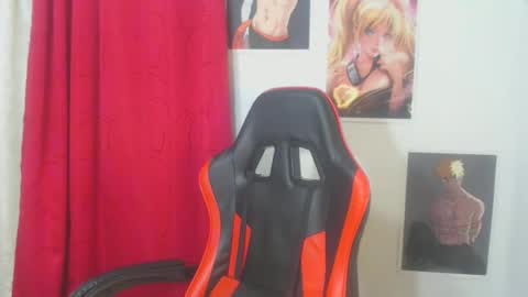 C R I S S online show from 01-07-26, 01:41